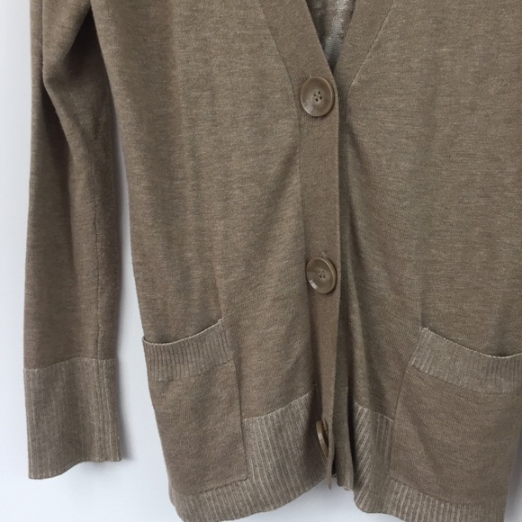 Kensie V-Neck Owl Cardigan - Picture 4 of 6